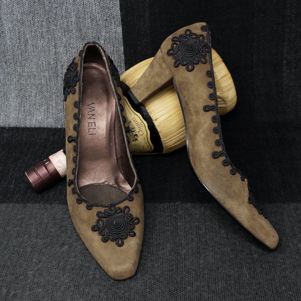 Italian Suede Pumps